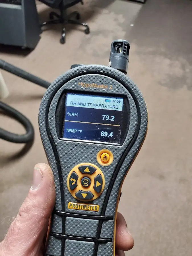 Moisture meter humidity assessment for Fire & Smoke Damage Restoration in Fair Oaks Ranch